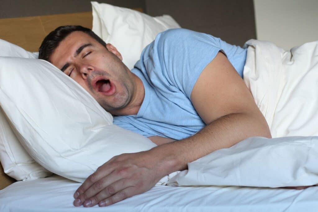 snoring-and-sleep-apnea-signs